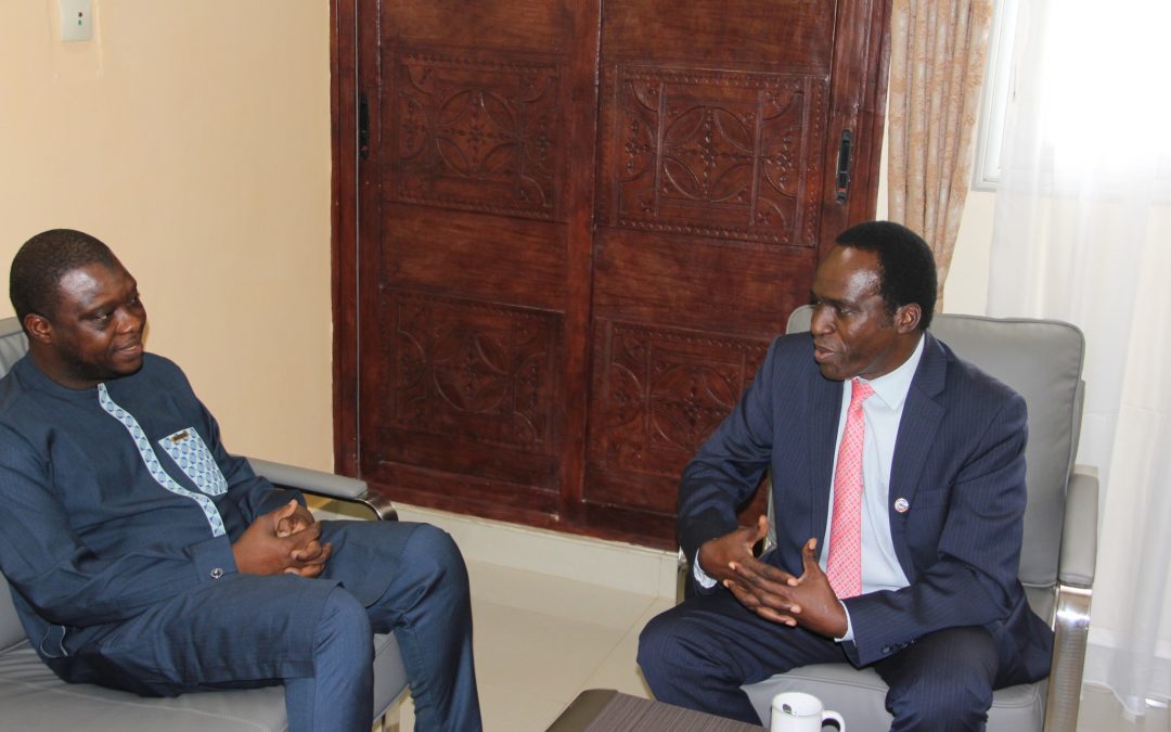 Rencontre du Directeur Général de l’ONPPC avec le Représentant Résident du Fonds des Nations Unies pour la Population (#UNFPA) au Niger dans le cadre de la distribution des produits contraceptifs jusqu’au dernier kilomètre